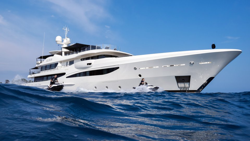 Legenda luxury yacht